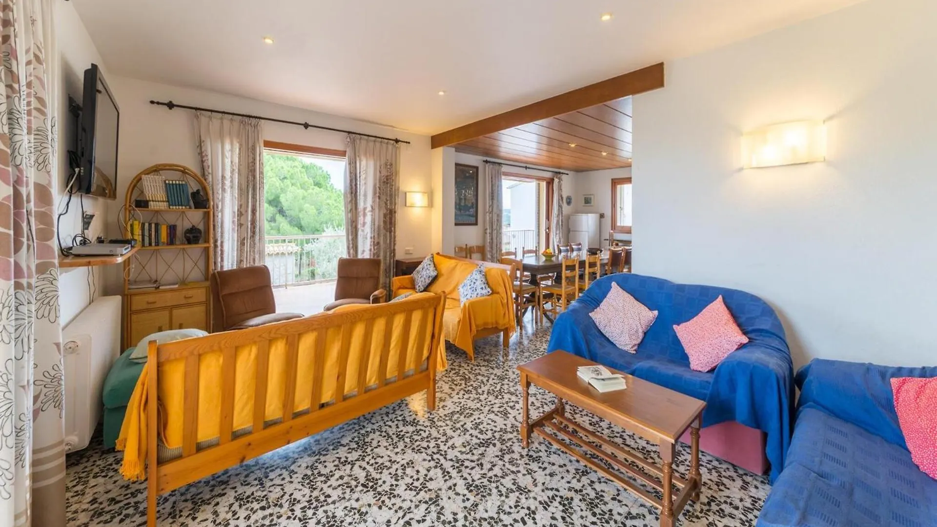 Family-Friendly Villa In Costa Brava L'Escala